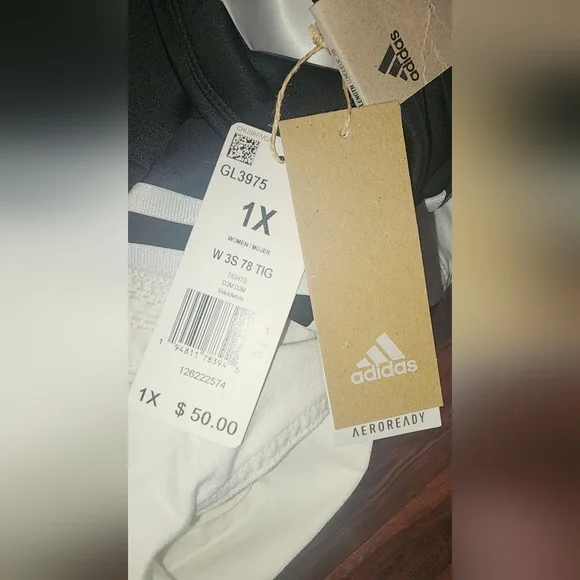 Adidas Activewear - Picture 4 of 4